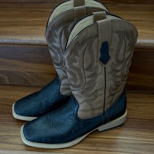 Roper Men’s Black and Tan Western Boots